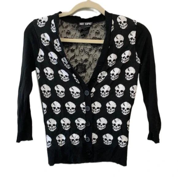 Hot topic deals skull cardigan